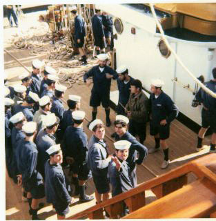 squadra di guardi in riga.jpg